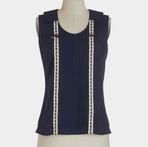 Straight to the Shop top by Bea & Dot